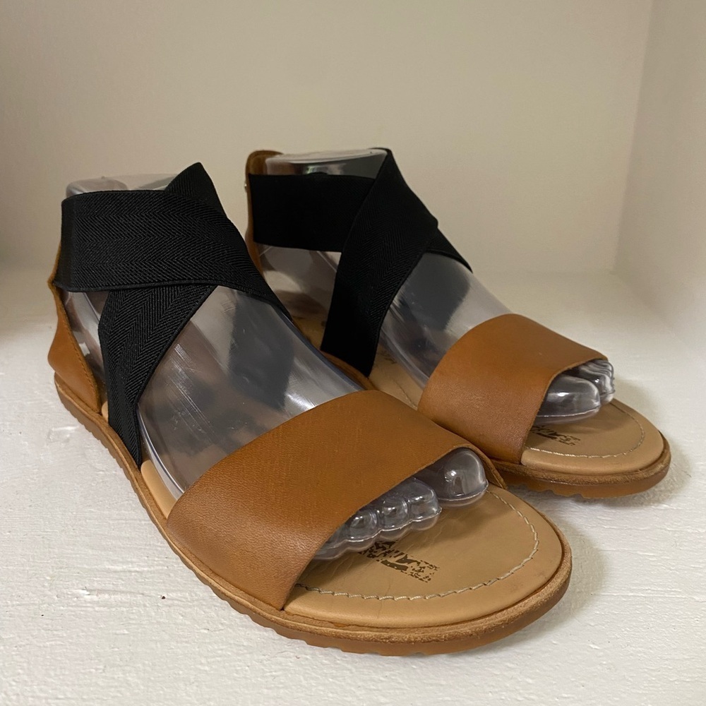 Sorel Women's Black and Brown Sandals